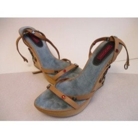*Lisa and Vicky Wooden Wedge Blue Felt Jeweled Platforms - Picture 3 of 9